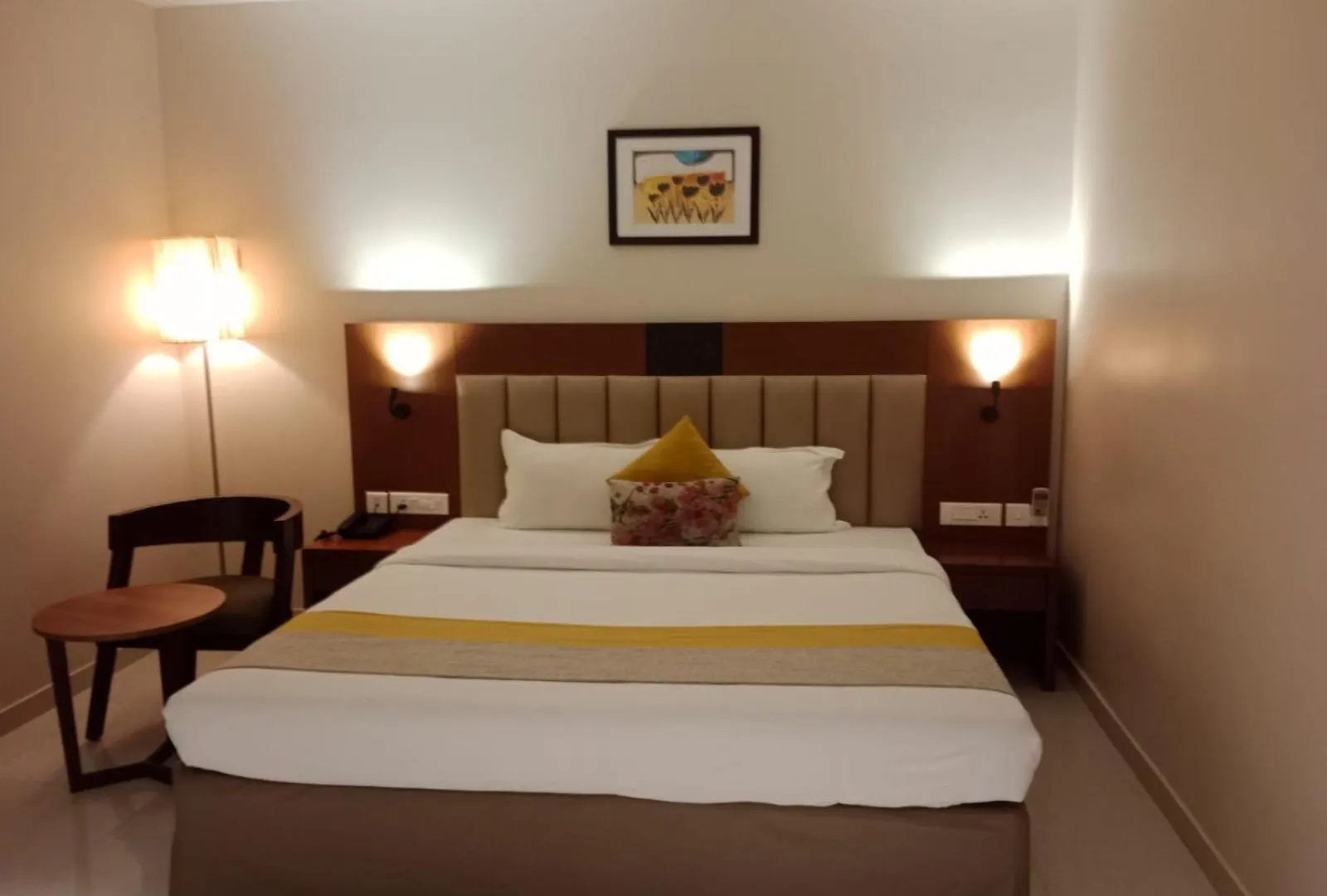 Hotel Jk Park Residency Perambra Mennanyam