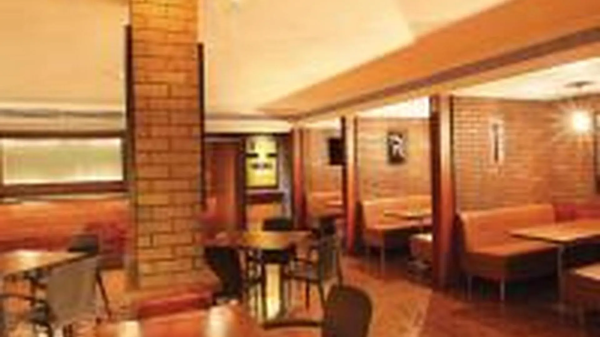 Hotel Jk Park Residency Perambra Mennanyam